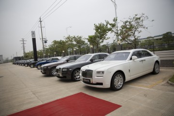 Rolls-Royce cars on display outside the Rolls-Royce Motor Cars (Nanning) showroom